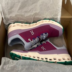 OnCloud Cloudultra Women’s running shoe